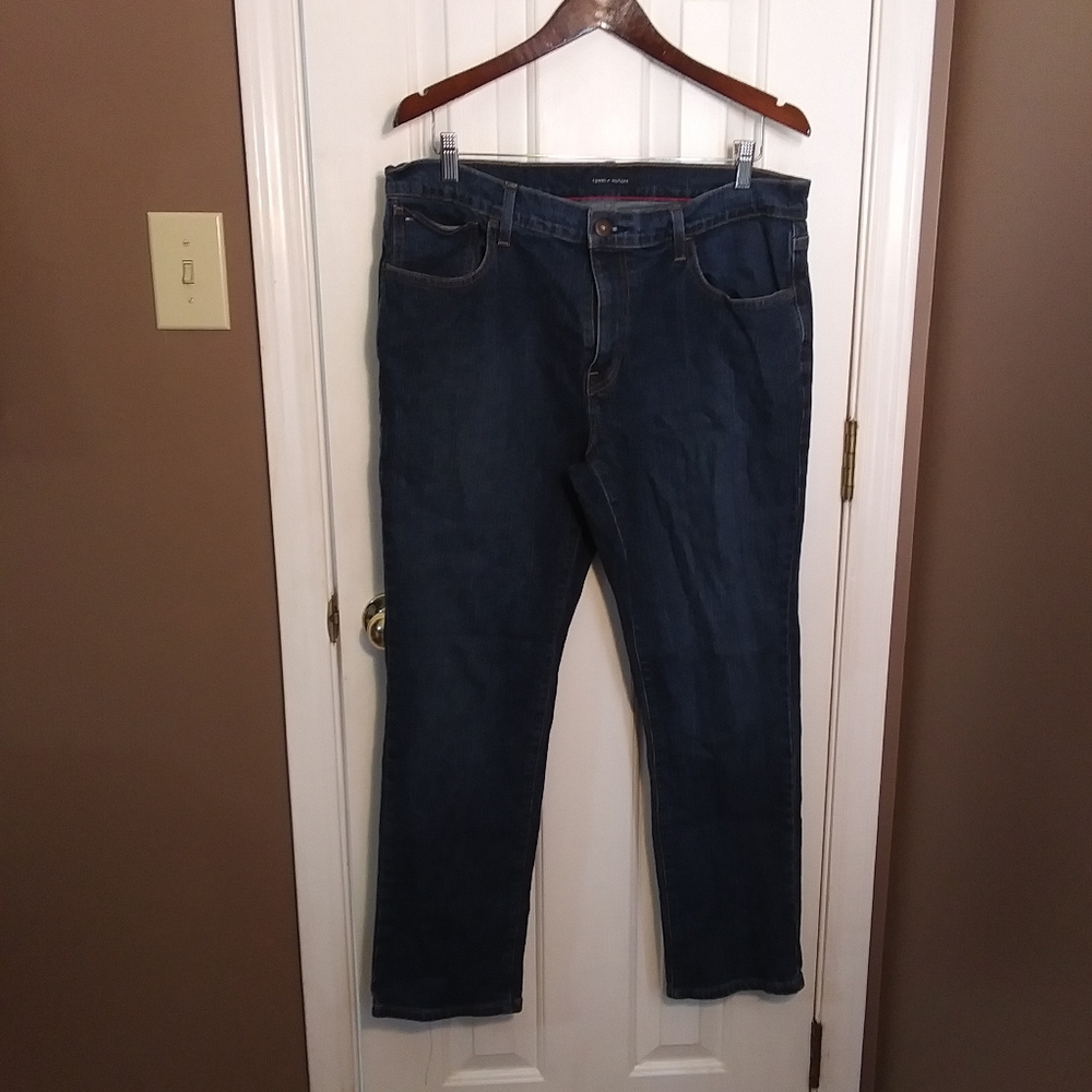 NWOT 36X30 TOMMY HILFIGURE STRAIGHT MENS JEANS